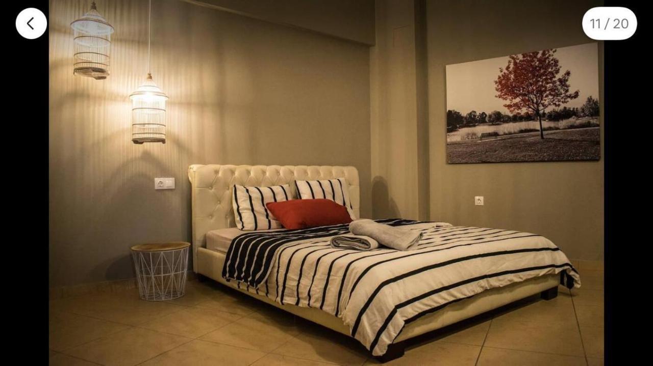 Moonstone House B Apartment Mytilene ภายนอก รูปภาพ